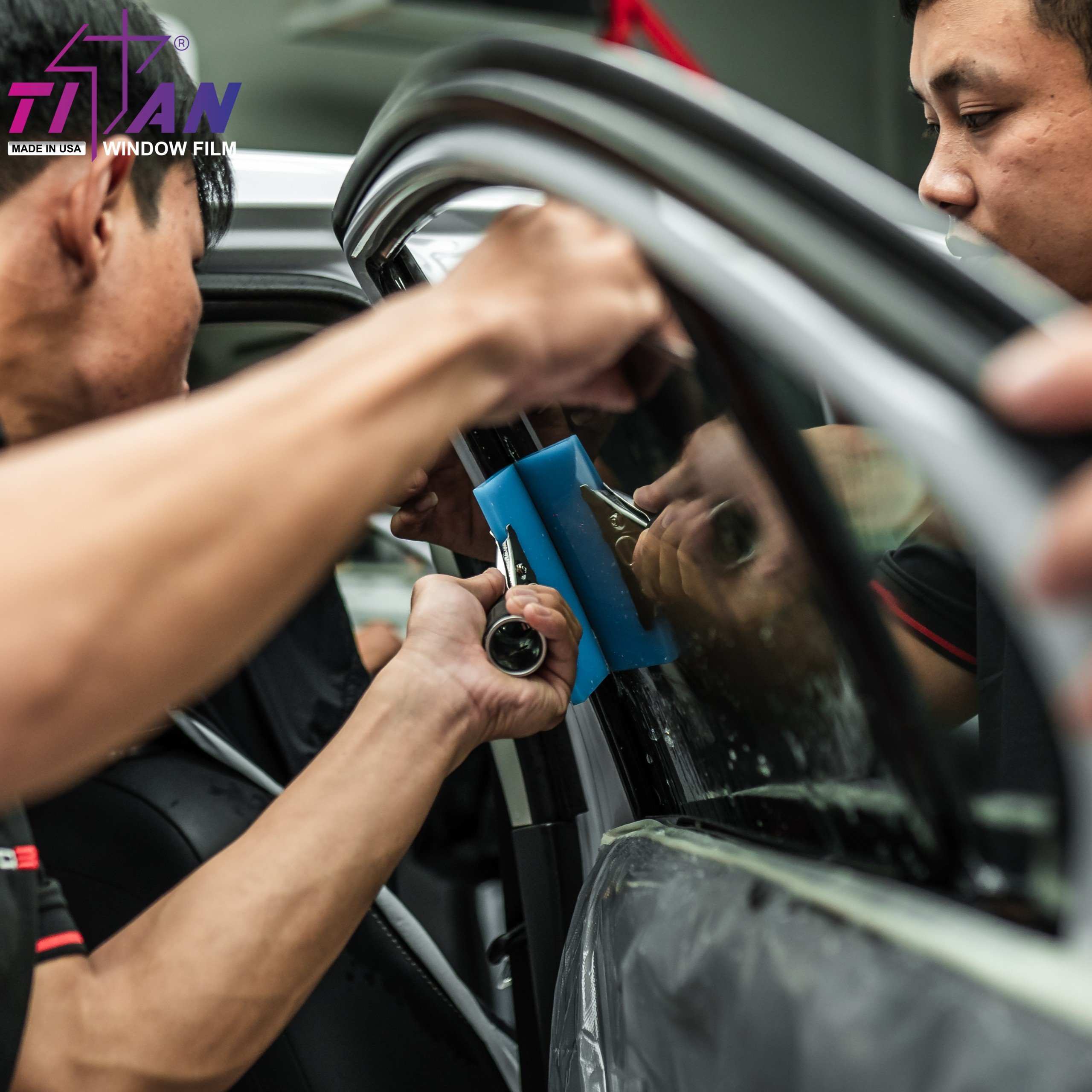 PHIM CÁCH NHIỆT TITAN GÓI TITANIUM PLUS SUV PHIM CÁCH NHIỆT TITAN GÓI TITANIUM PLUS SUV